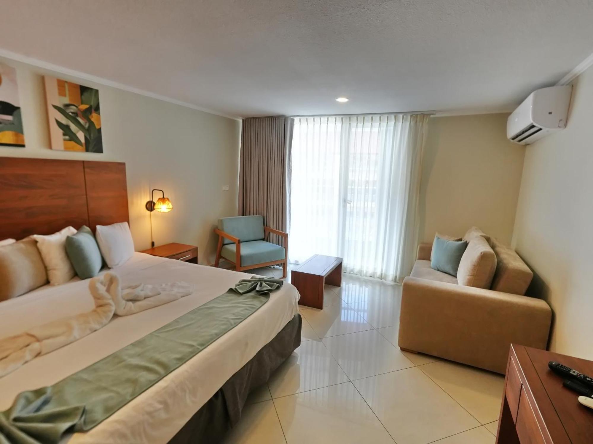 City Suites & Beach Hotel Willemstad Ngoại thất bức ảnh